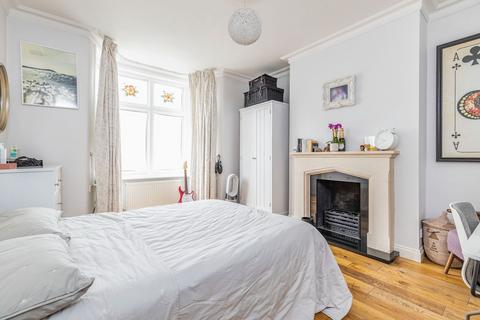 29a Ribblesdale Road, London, SW16 6SF