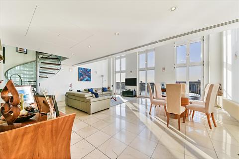 3 bedroom flat to rent, Vanguard Building, 18 Westferry Road, London, E14