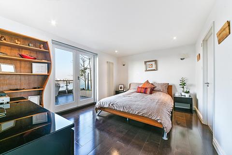 3 bedroom flat to rent, Vanguard Building, 18 Westferry Road, London, E14