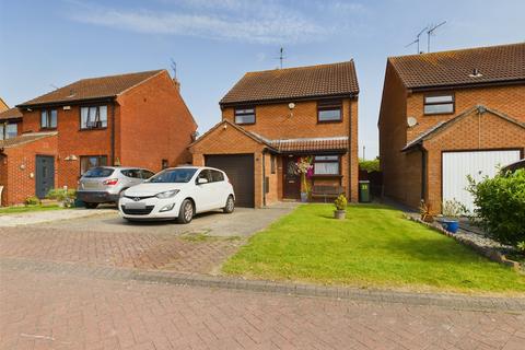 3 bedroom detached house for sale, The Vale, Beverley Parklands, HU17 0RD