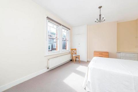 3 bedroom apartment to rent, Bavaria Road, London, N19