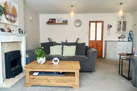 2 bedroom terraced house for sale, Dunham Street, Lees, Oldham, Greater Manchester, OL4