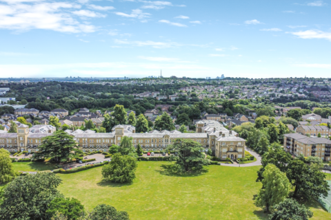 2 bedroom apartment for sale, Sparkford Gardens, London N11