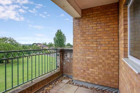 2 bedroom apartment for sale, Sparkford Gardens, London N11