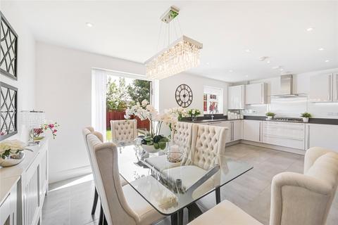 38 Truesdales, Ickenham, Uxbridge, UB10 8FJ