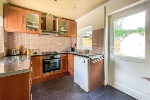 3 bedroom semi-detached house for sale, Thunder Lane, Norwich NR7