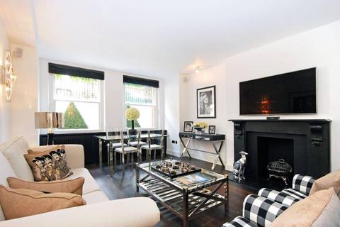 3 bedroom flat to rent, Rutland Court, Rutland Gardens, Knightsbridge, London