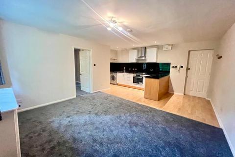 1 bedroom apartment to rent, Bagshot