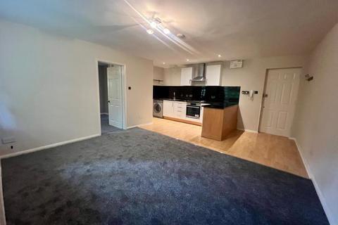 1 bedroom apartment to rent, Bagshot