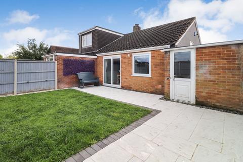 2 bedroom semi-detached bungalow for sale, Meadow Way, Norwich NR6