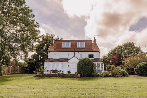 5 bedroom detached house for sale, Burgh Road, Beccles NR34