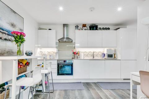 190 Whitestone Way, Croydon, CR0 4FG