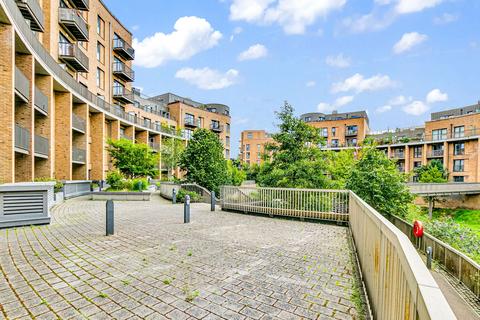 190 Whitestone Way, Croydon, CR0 4FG