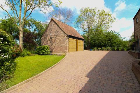 5 bedroom detached house for sale, 22 Church Road, Stow LN1