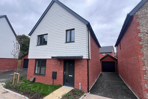 4 bedroom detached house to rent, Flagpond Road, Fareham PO15