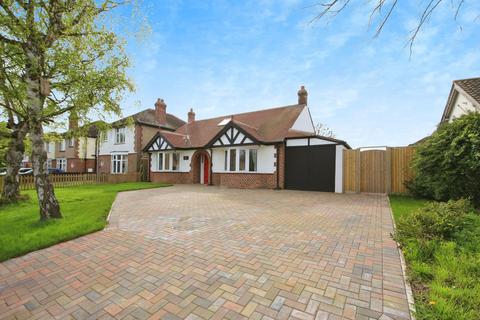 5 bedroom chalet for sale, Austerby, Bourne PE10