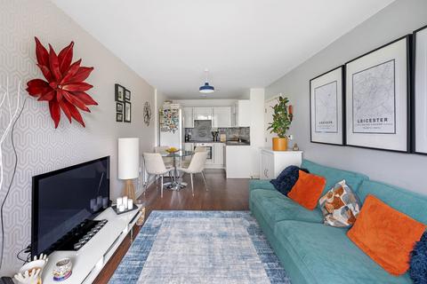 290 Whitestone Way, Croydon, CR0 4FJ