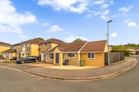 3 bedroom bungalow for sale, Stratton Heights, Cirencester, Gloucestershire, GL7