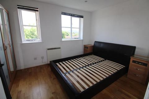 1 bedroom flat to rent, Wallace Court, Enfield Island Village