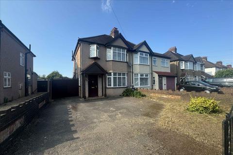 3 bedroom semi-detached house for sale, Boundaries Road, Feltham, Middlesex, TW13