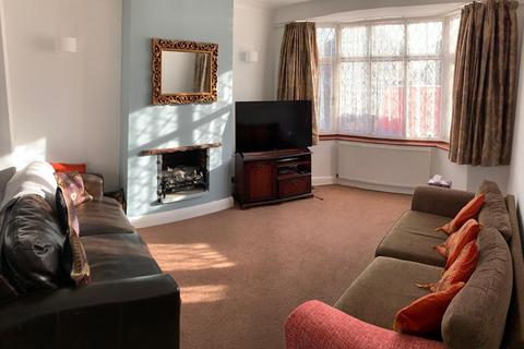 55 Boundaries Road, Feltham, TW13 5DR