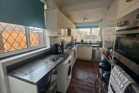 55 Boundaries Road, Feltham, TW13 5DR