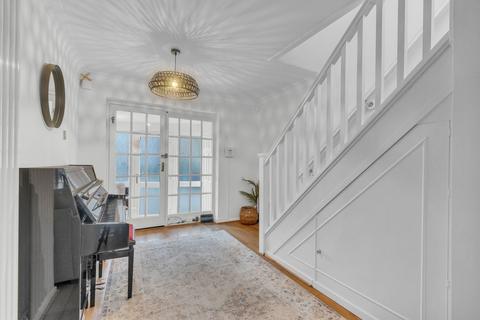 14b Bishops Road, Sutton Coldfield, B73 6HX