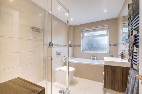 14b Bishops Road, Sutton Coldfield, B73 6HX