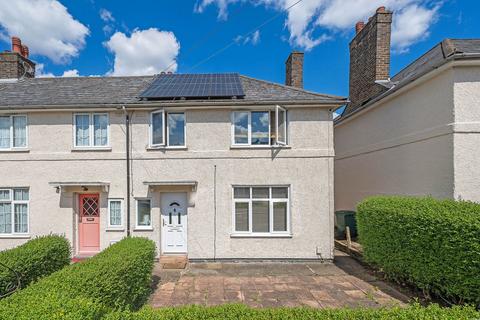 3 bedroom end of terrace house for sale, Swaby Road, London SW18