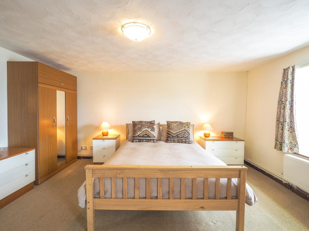 Front Bedroom 1