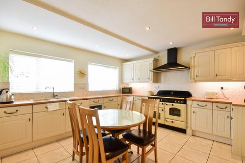 19a Arden Road, Barton Under Needwood, Burton-on-trent, DE13 8LD