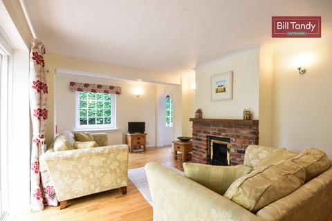 19a Arden Road, Barton Under Needwood, Burton-on-trent, DE13 8LD