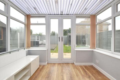 3 bedroom semi-detached house for sale, McLaren Fields, Leeds, West Yorkshire