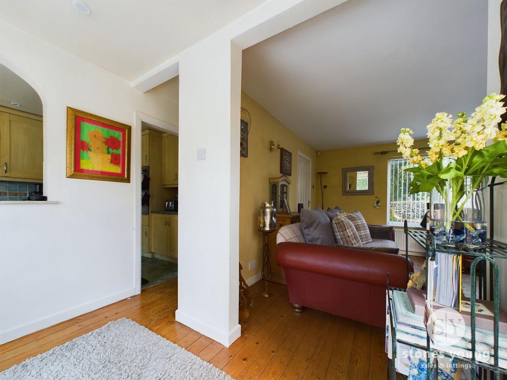 Dining Room/Sun Room