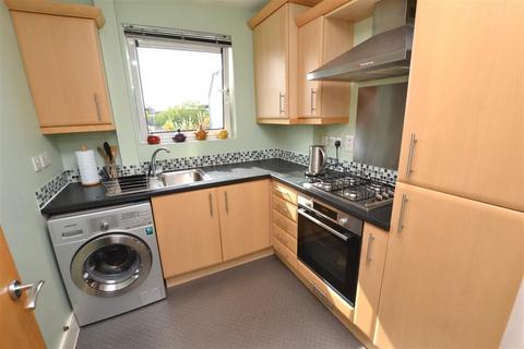 1 bedroom flat for sale, Broomfield Road, Chelmsford