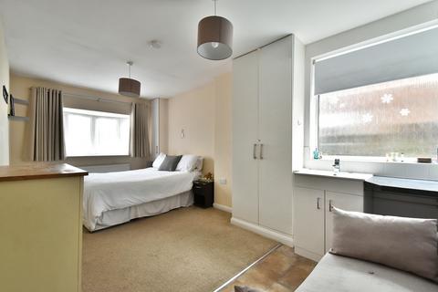 14 Mada Road, Orpington, BR6 8HG