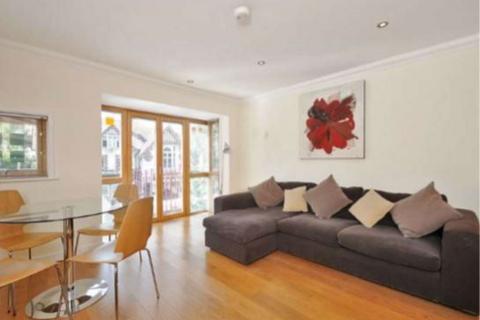 2 bedroom flat for sale, Coombe Road, New Malden KT3