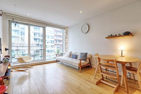 2 bedroom apartment for sale, Juniper Drive, London SW18