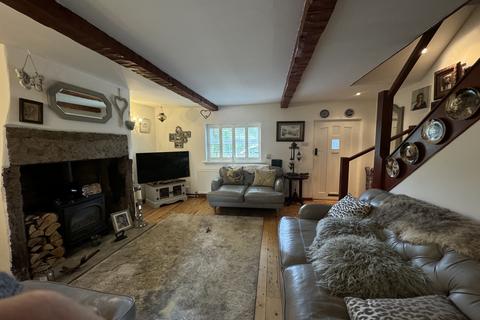 2 bedroom cottage for sale, Newgate Lane, Whitestake