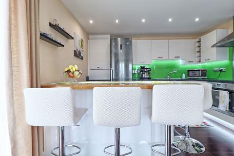 12, Capri House Anglia Way, South Ockendon, RM15 5FL
