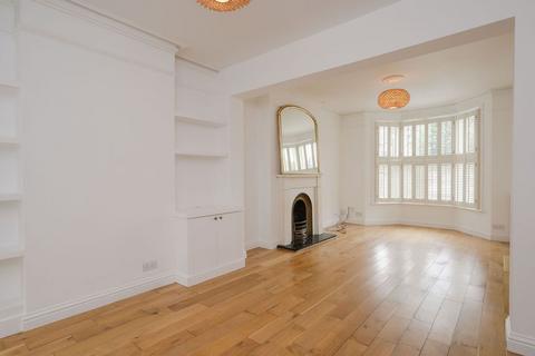 4 bedroom end of terrace house for sale, Durham Road, London SW20