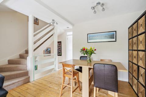 343 Waterside, Chesham, HP5 1QE