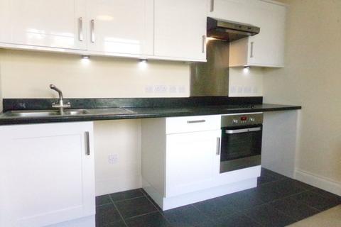 1 bedroom flat to rent, 3 Burleigh Court, 380 Station Road