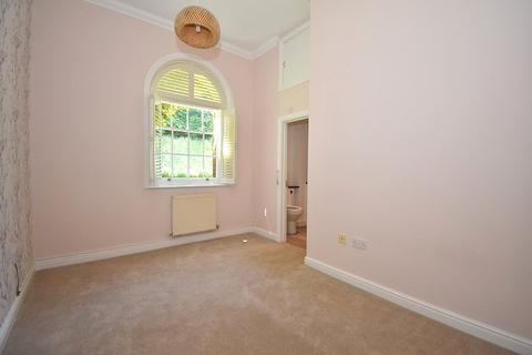 9 Powderham Walk, Exminster, Exeter, EX6 8TW