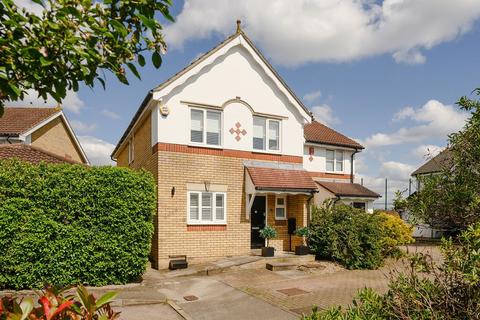 4 bedroom semi-detached house for sale, Hadleigh Close, London SW20