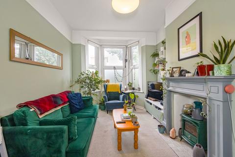 93 Tyndall Road, Leyton, London, E10 6QJ