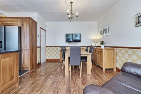 27 Thurlestone Avenue, Ilford, IG3 9DX
