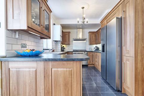 27 Thurlestone Avenue, Ilford, IG3 9DX