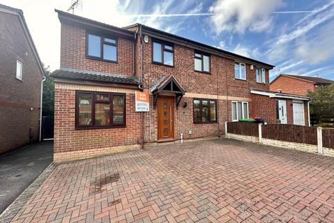 5 bedroom semi-detached house for sale, St. Mellion Way, Kirkby-in-Ashfield, NG17