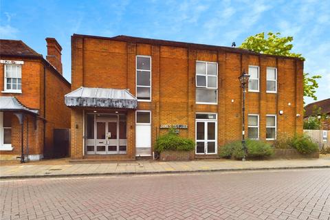 1 bedroom apartment to rent, High Street, Theale, Reading, Berkshire, RG7